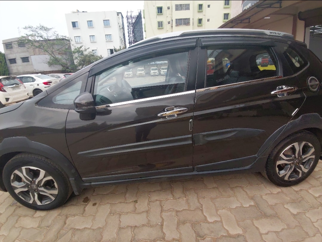 WR-V image 2 WR-V image 2