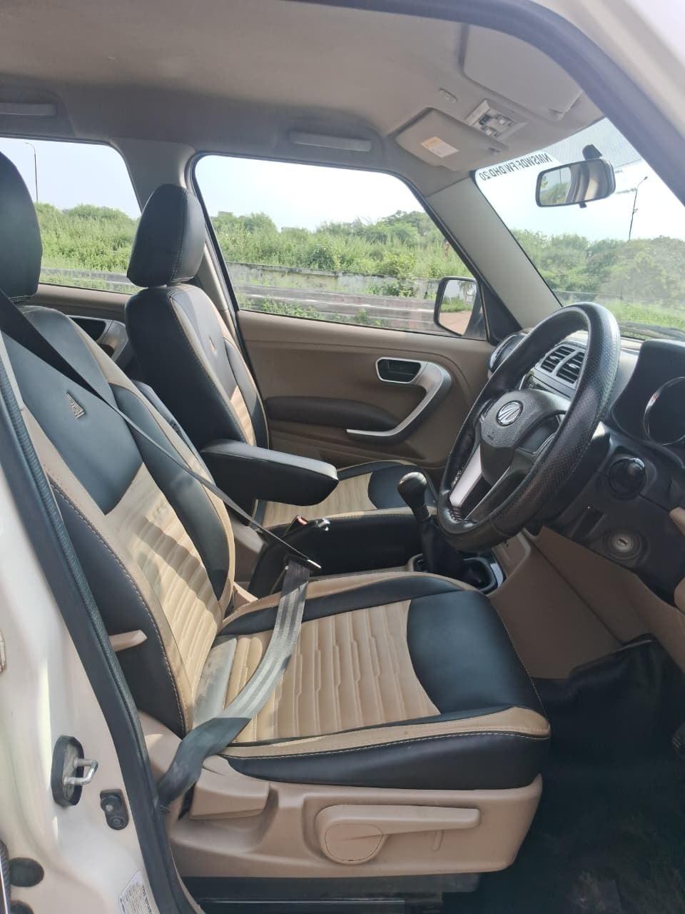Used 2017 Mahindra TUV300 Used 2017 Mahindra TUV300