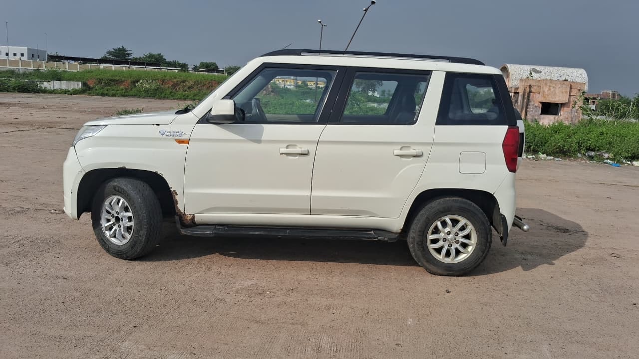 Used 2017 Mahindra TUV300 Used 2017 Mahindra TUV300