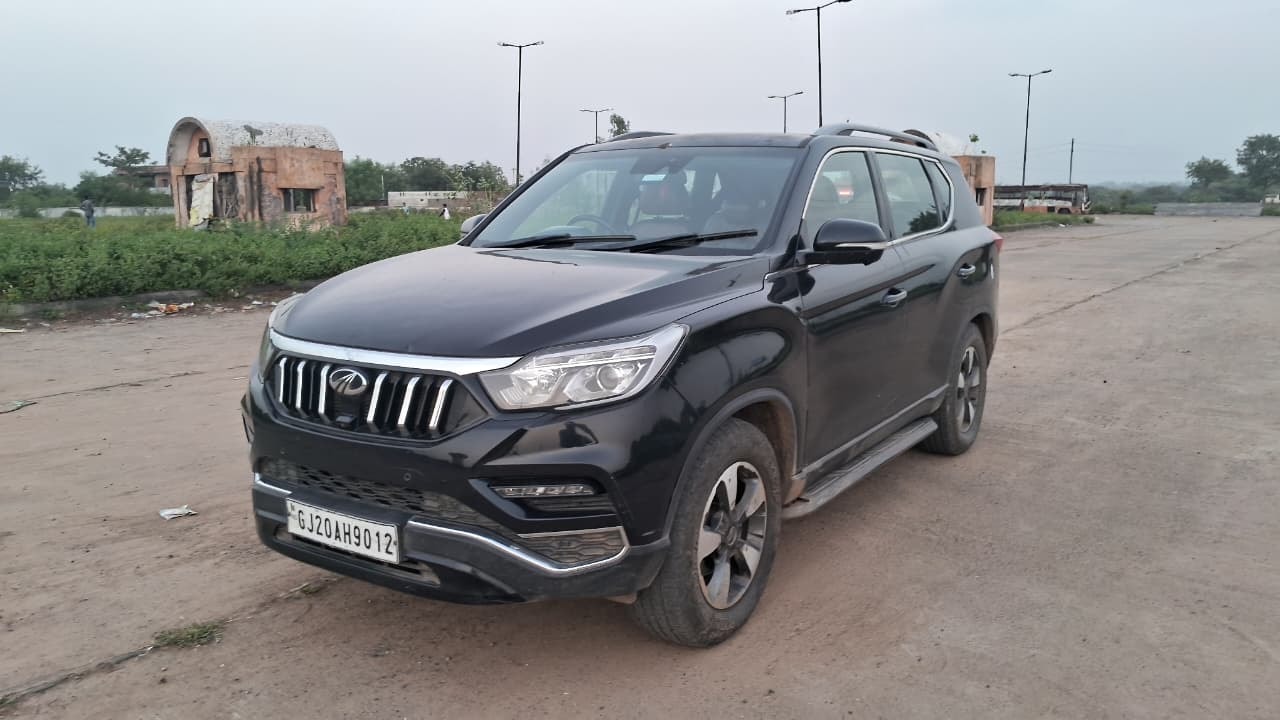 Used 2019 Mahindra Alturas G4 Used 2019 Mahindra Alturas G4