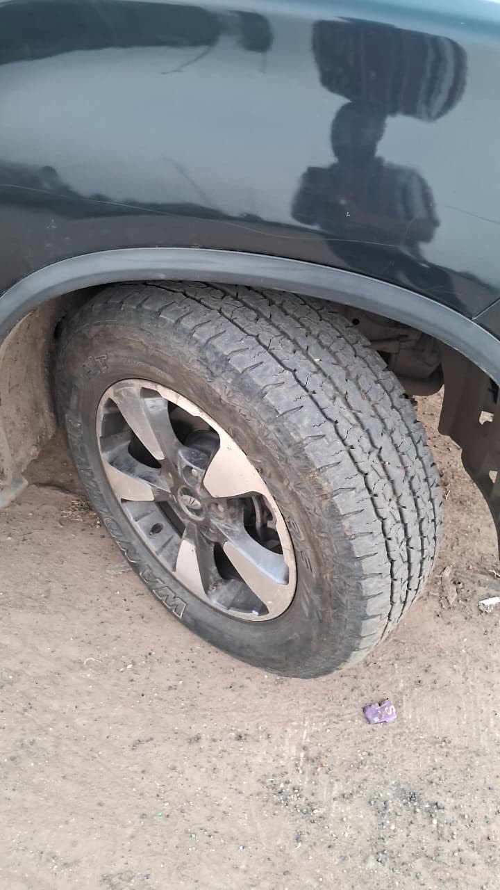 Used 2019 Mahindra Alturas G4 Used 2019 Mahindra Alturas G4
