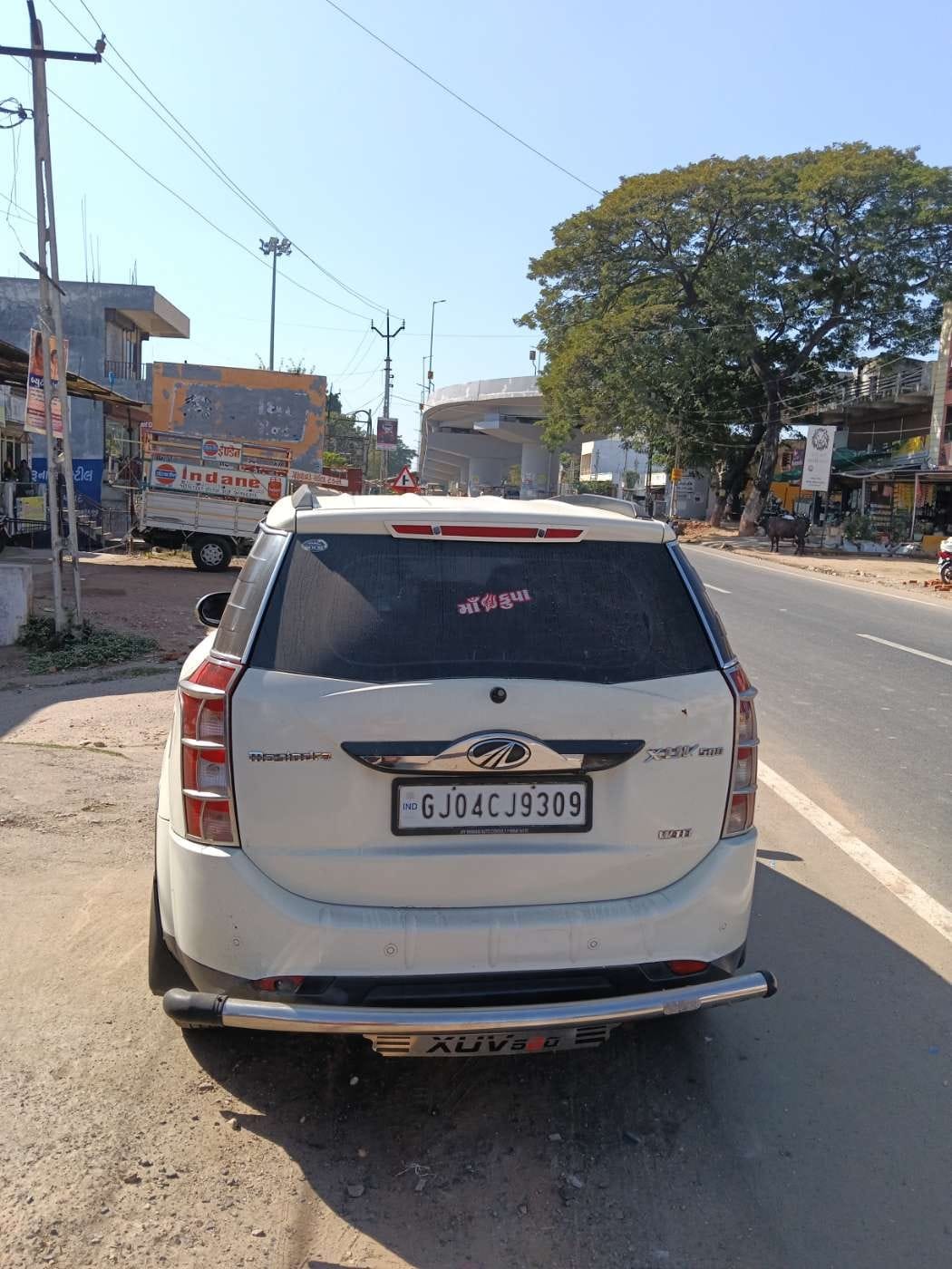 XUV500 image 2 XUV500 image 2