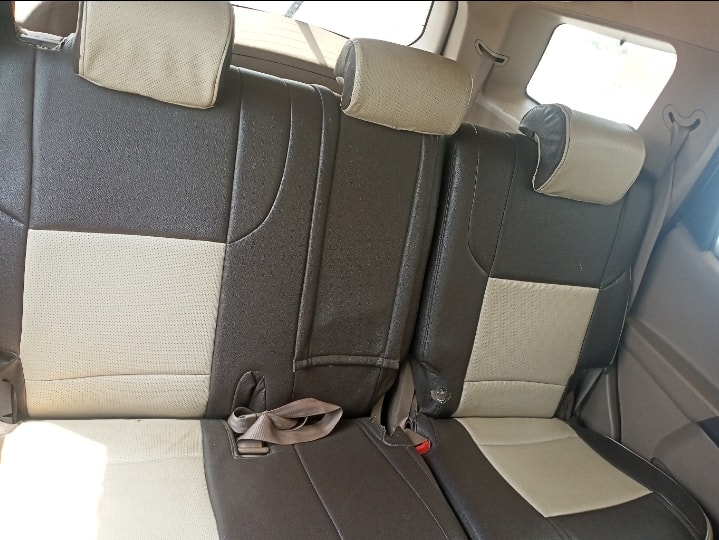 XUV500 image 15 XUV500 image 15