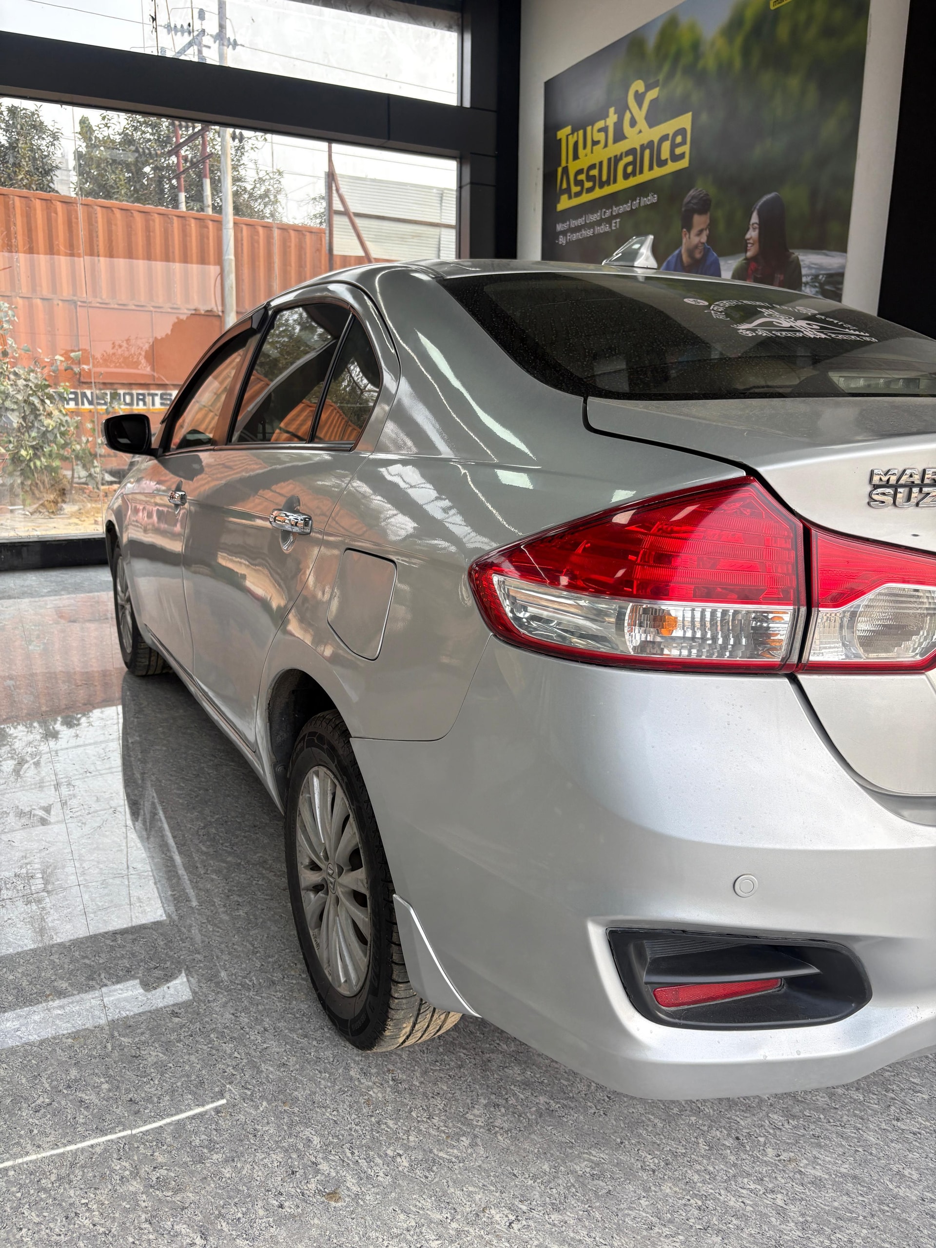 Ciaz image 2 Ciaz image 2