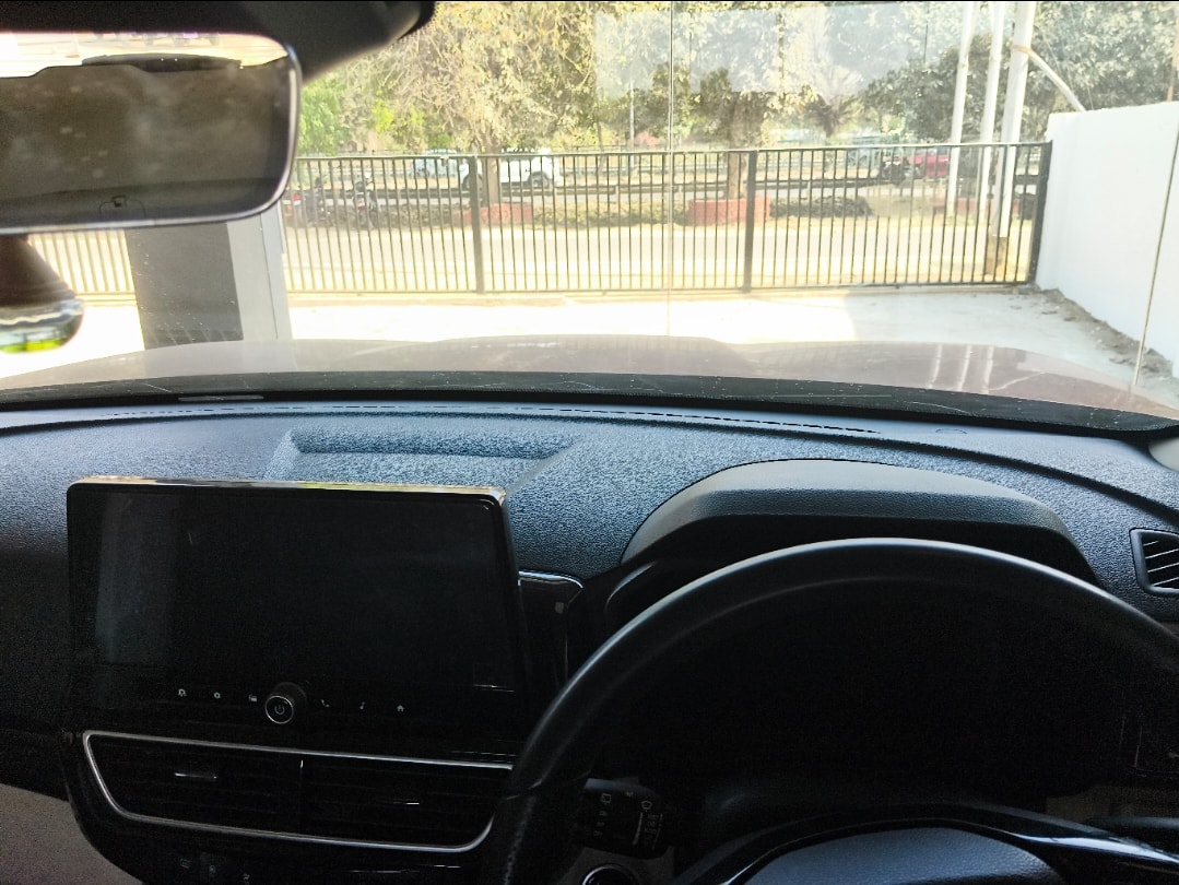 XUV 3XO image 11 XUV 3XO image 11