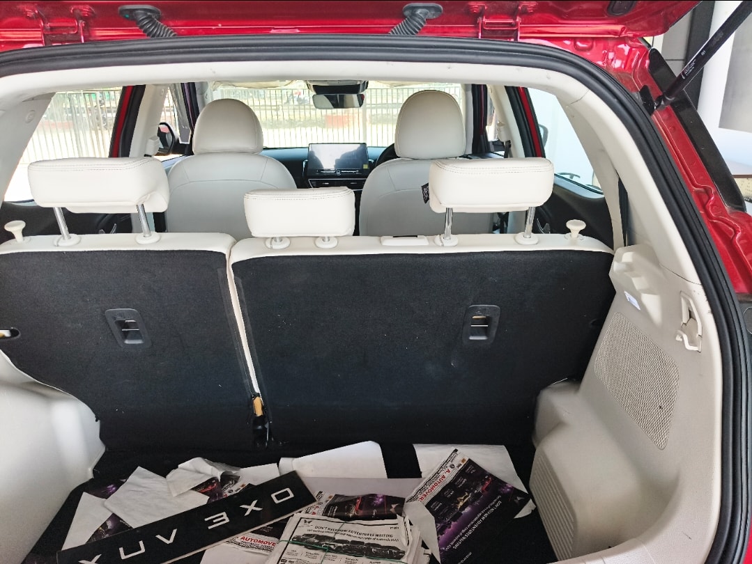 XUV 3XO image 9 XUV 3XO image 9