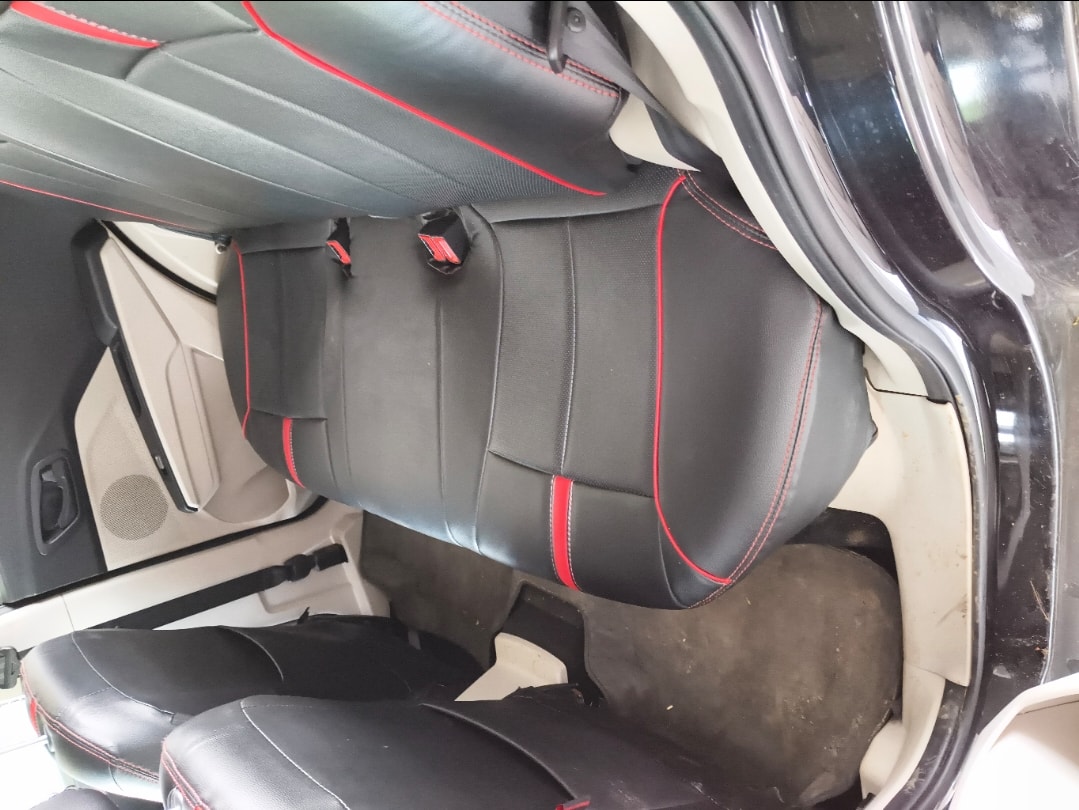 XUV300 image 14 XUV300 image 14