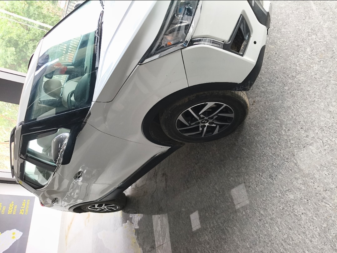 XUV300 image 6 XUV300 image 6