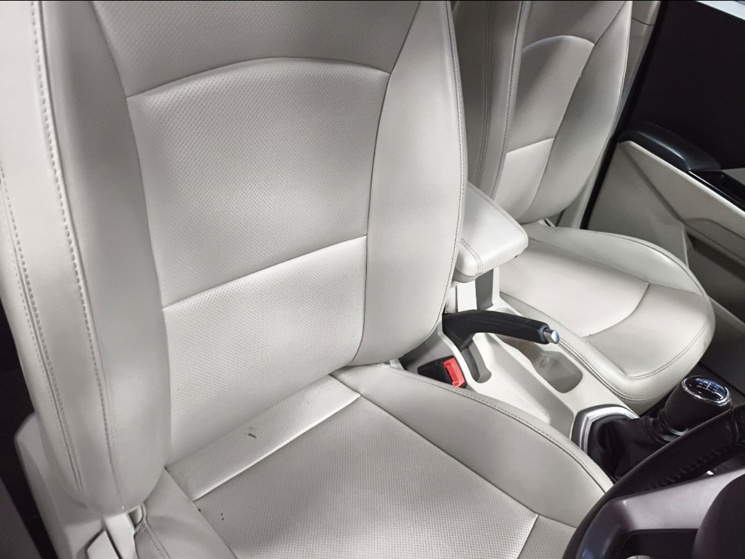 Used 2023 Mahindra XUV300 Used 2023 Mahindra XUV300