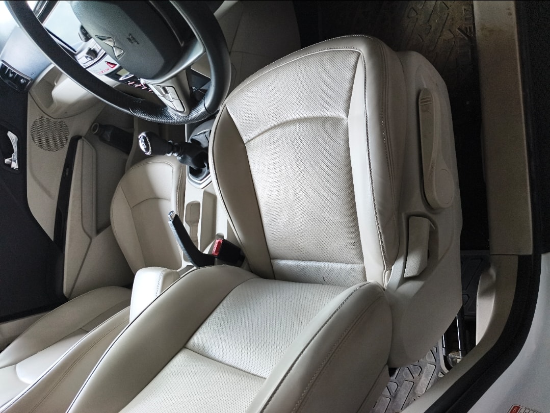 XUV300 image 13 XUV300 image 13