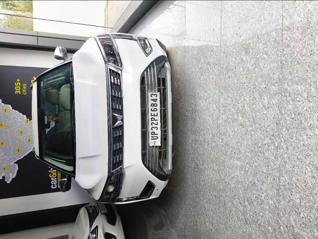 XUV300 image 7 XUV300 image 7