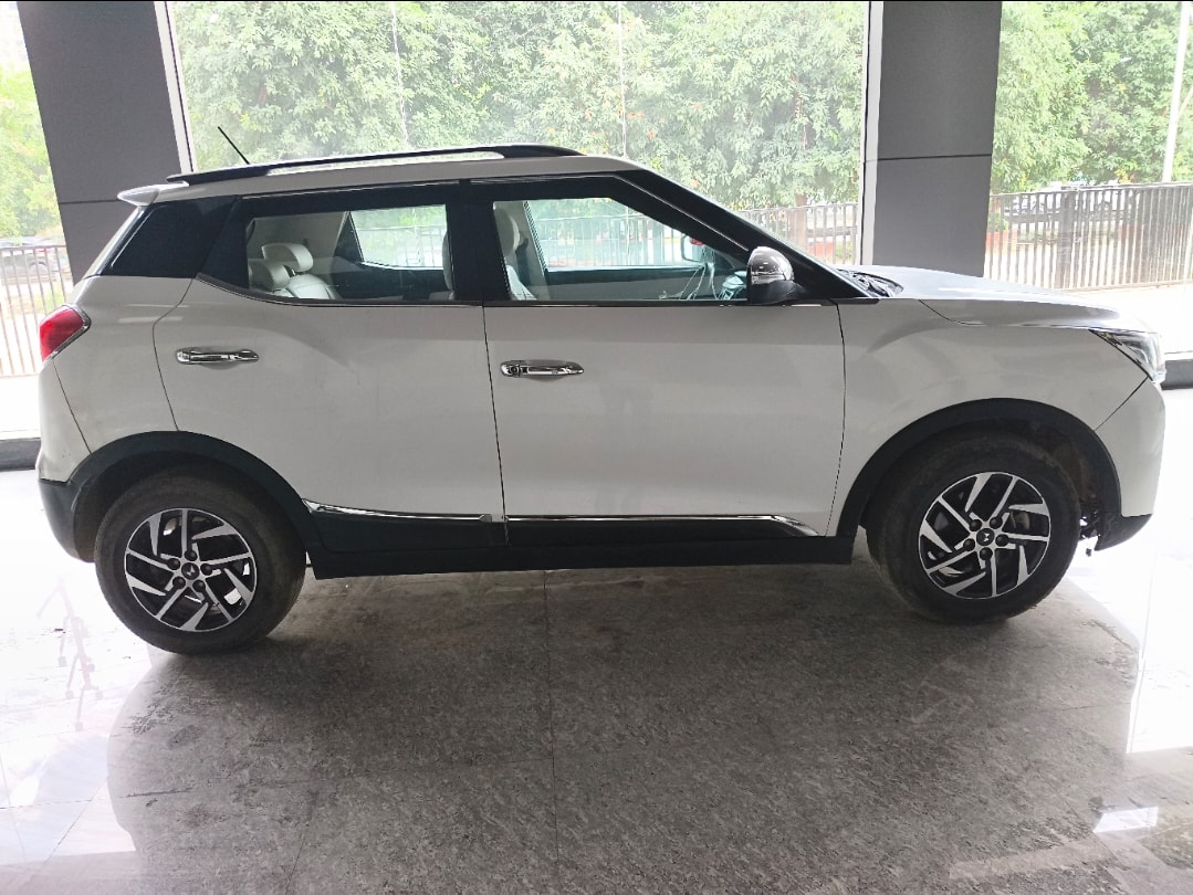 XUV300 image 5 XUV300 image 5