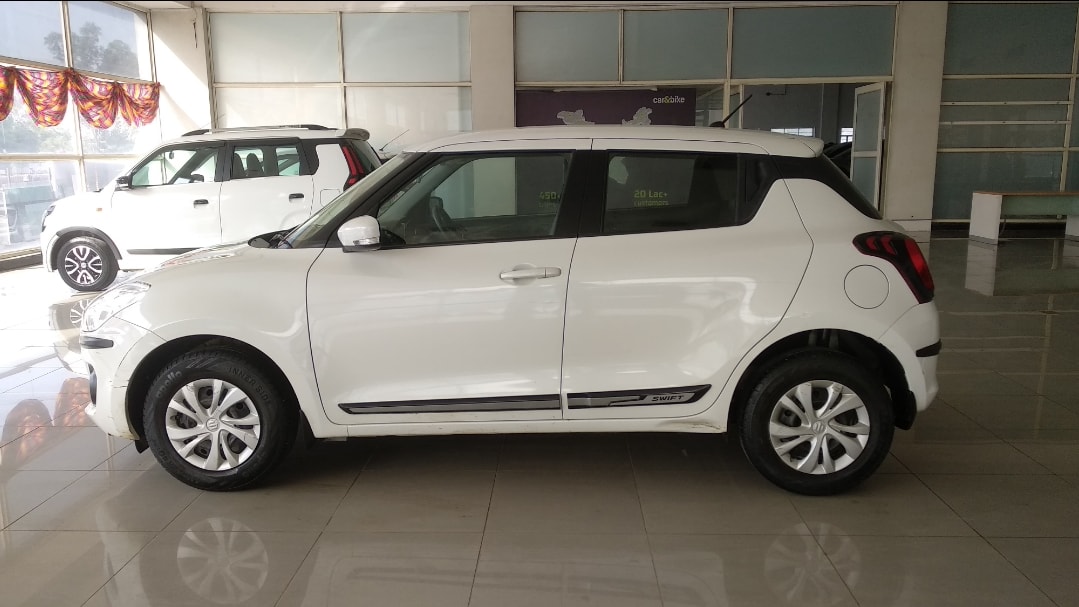Used 2022 Maruti Suzuki Swift Used 2022 Maruti Suzuki Swift