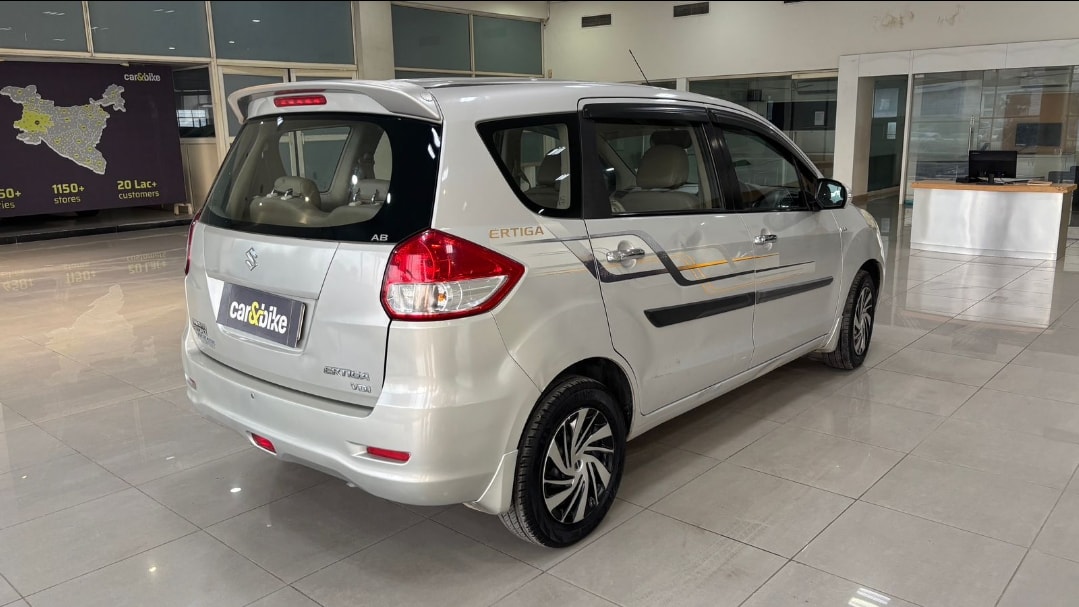 Ertiga image 3 Ertiga image 3