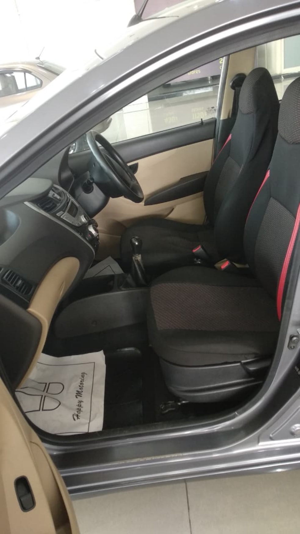 Used 2017 Hyundai EON Used 2017 Hyundai EON