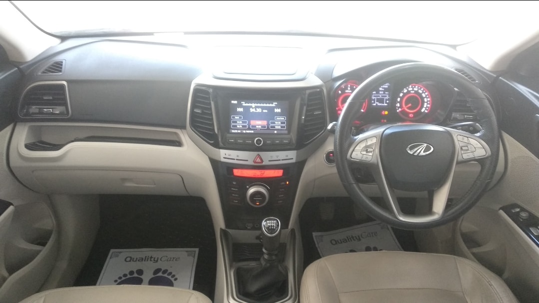 Used 2022 Mahindra XUV300 Used 2022 Mahindra XUV300