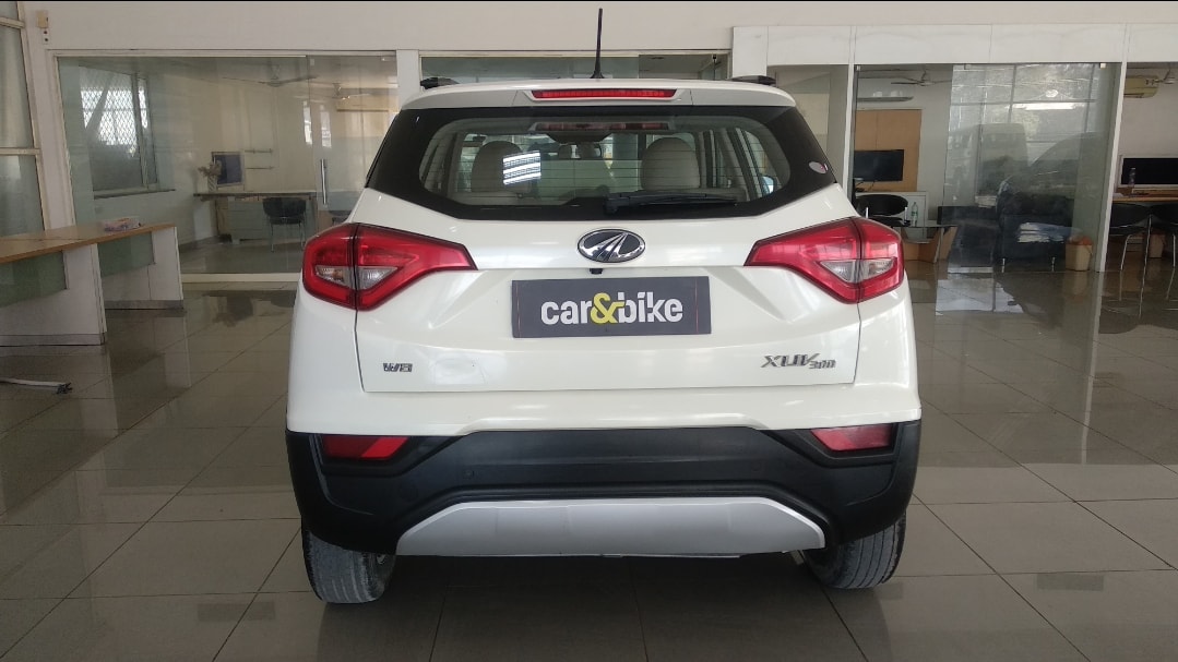 Used 2022 Mahindra XUV300 Used 2022 Mahindra XUV300