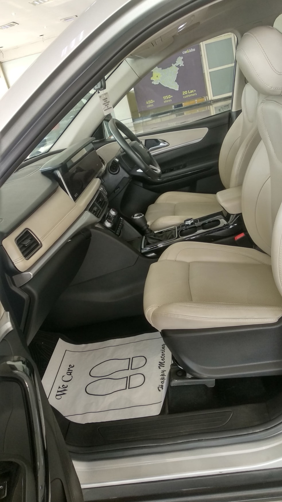 Used 2024 Mahindra XUV700 Used 2024 Mahindra XUV700