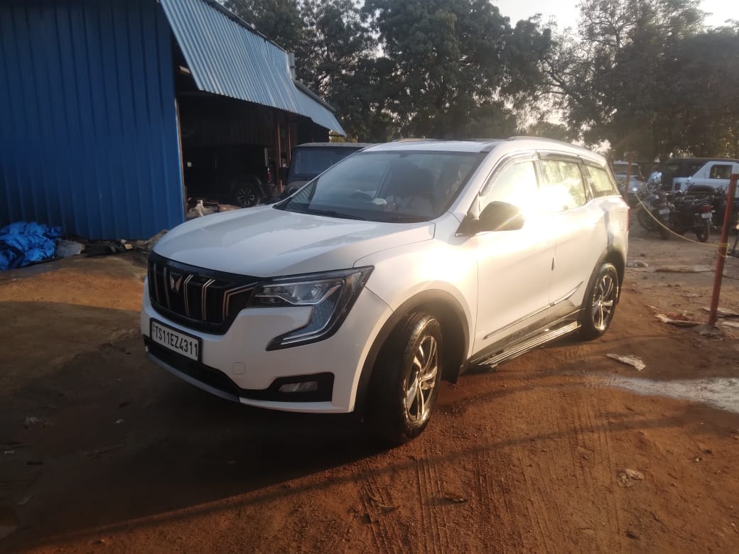 Used 2023 Mahindra XUV700 Used 2023 Mahindra XUV700