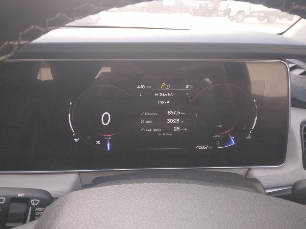 XUV700 image 7 XUV700 image 7