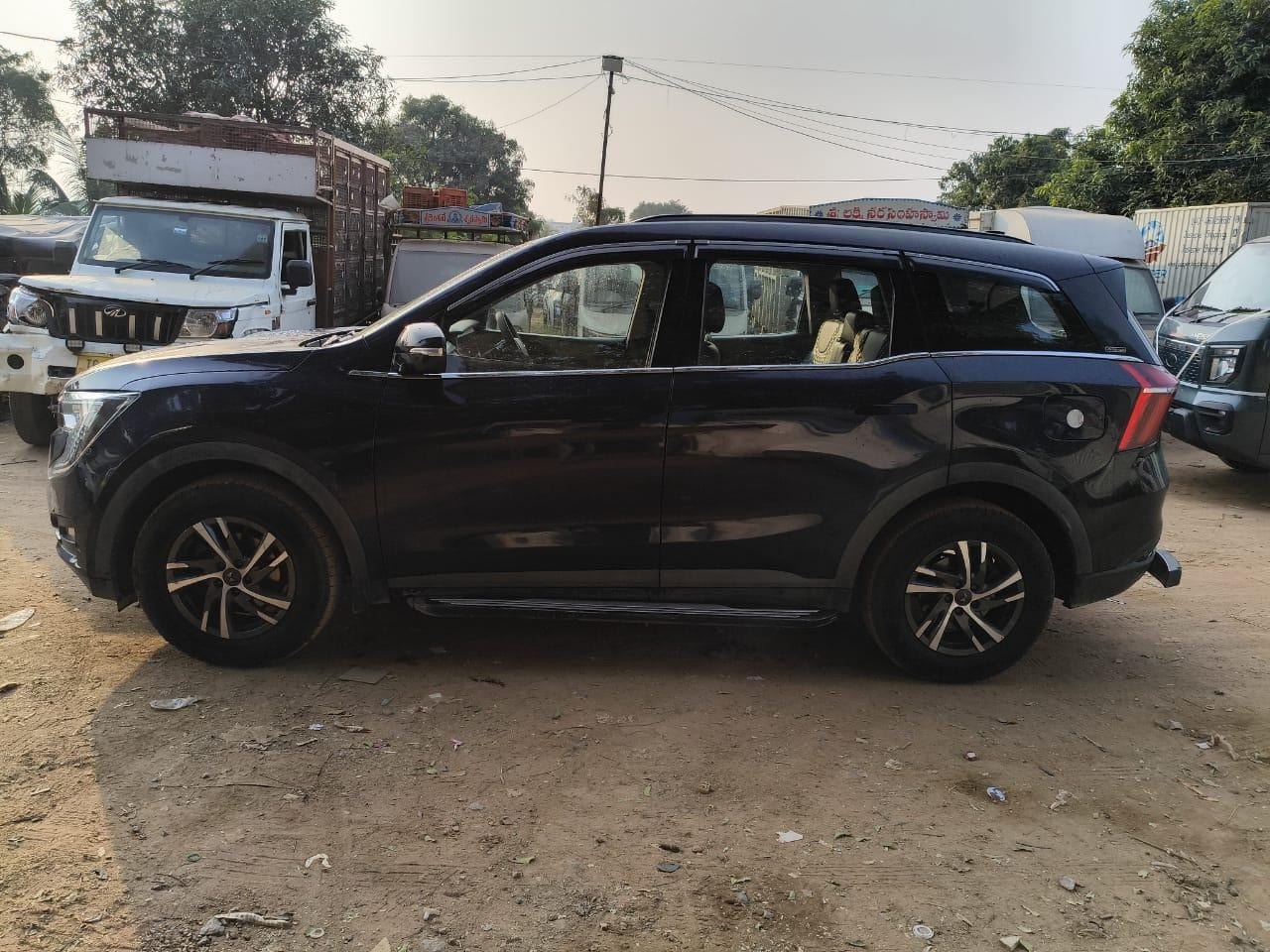 XUV700 image 2 XUV700 image 2