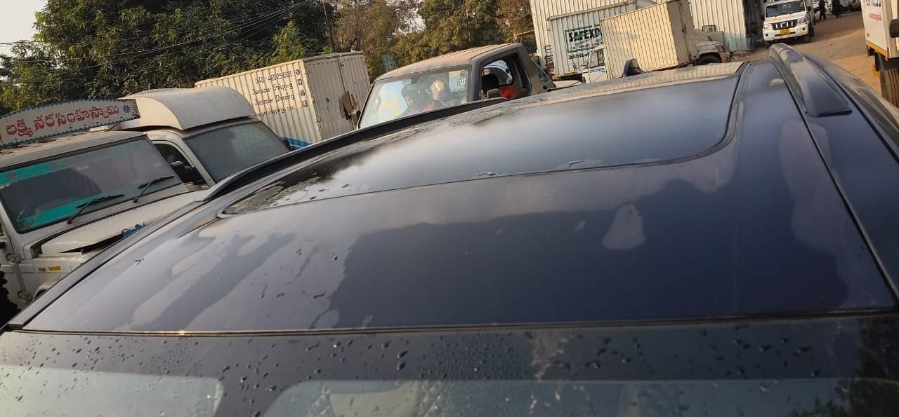 XUV700 image 9 XUV700 image 9