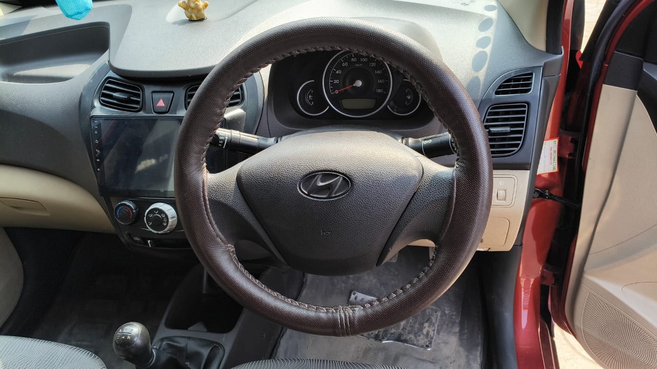 Used 2013 Hyundai EON Used 2013 Hyundai EON