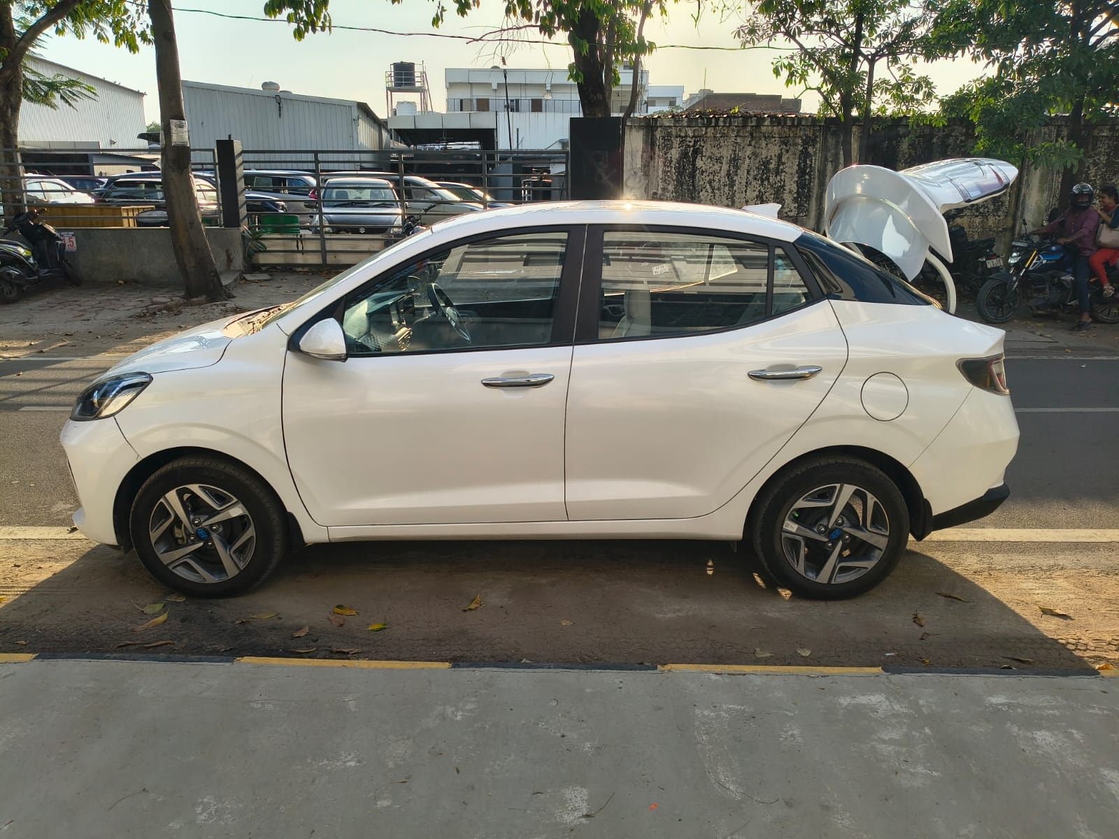 Used 2024 Hyundai Aura Used 2024 Hyundai Aura