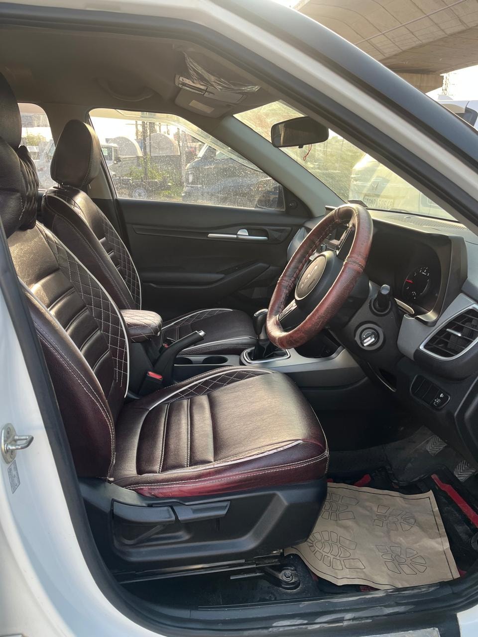 Seltos image 13 Seltos image 13