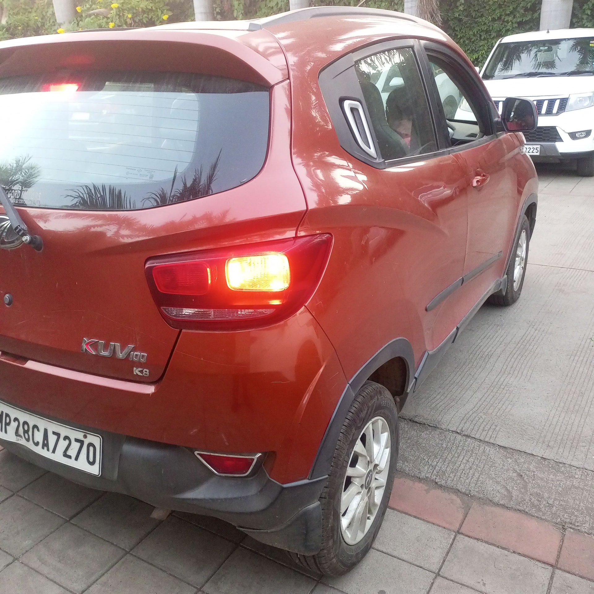 Used 2017 Mahindra KUV100 Used 2017 Mahindra KUV100