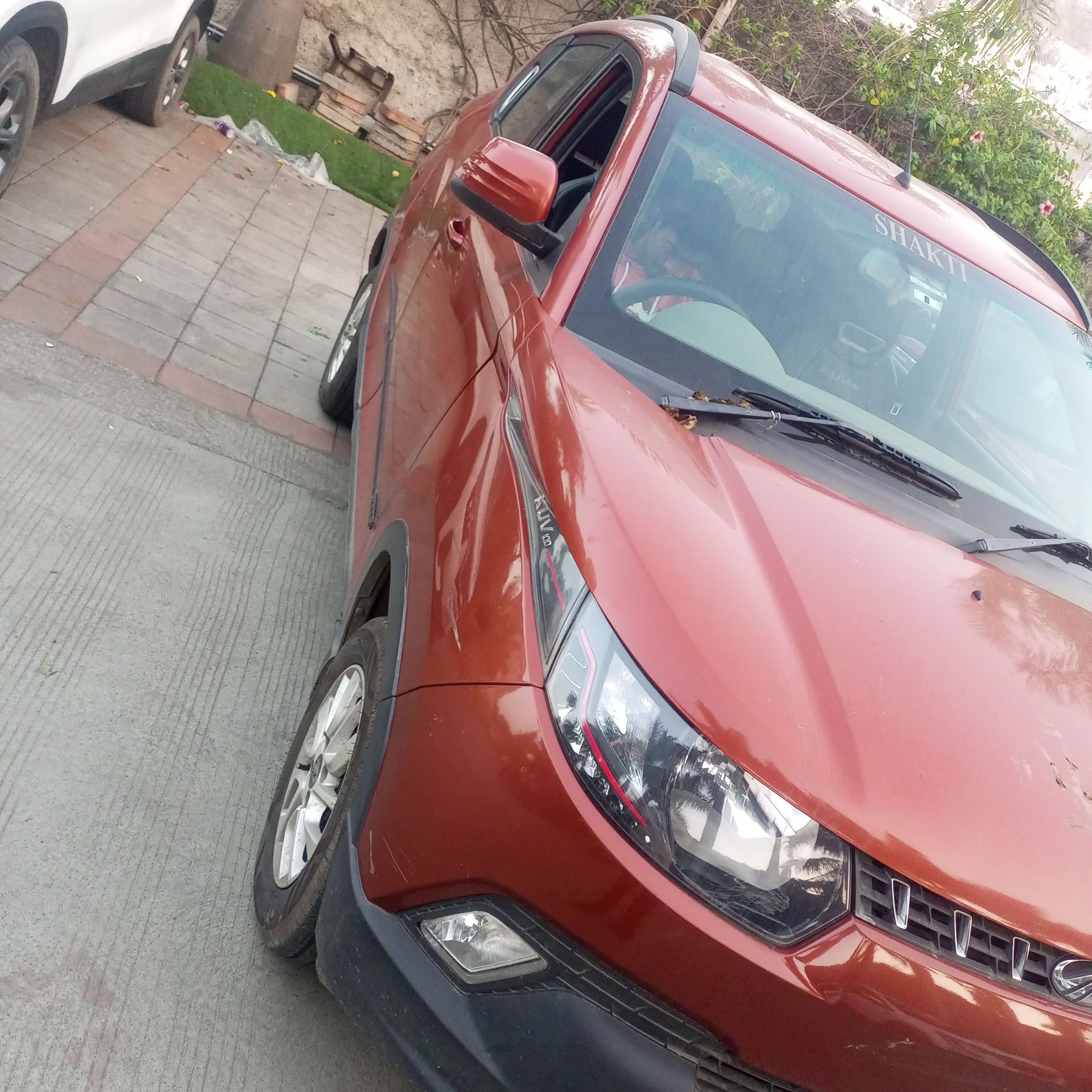 Used 2017 Mahindra KUV100 Used 2017 Mahindra KUV100