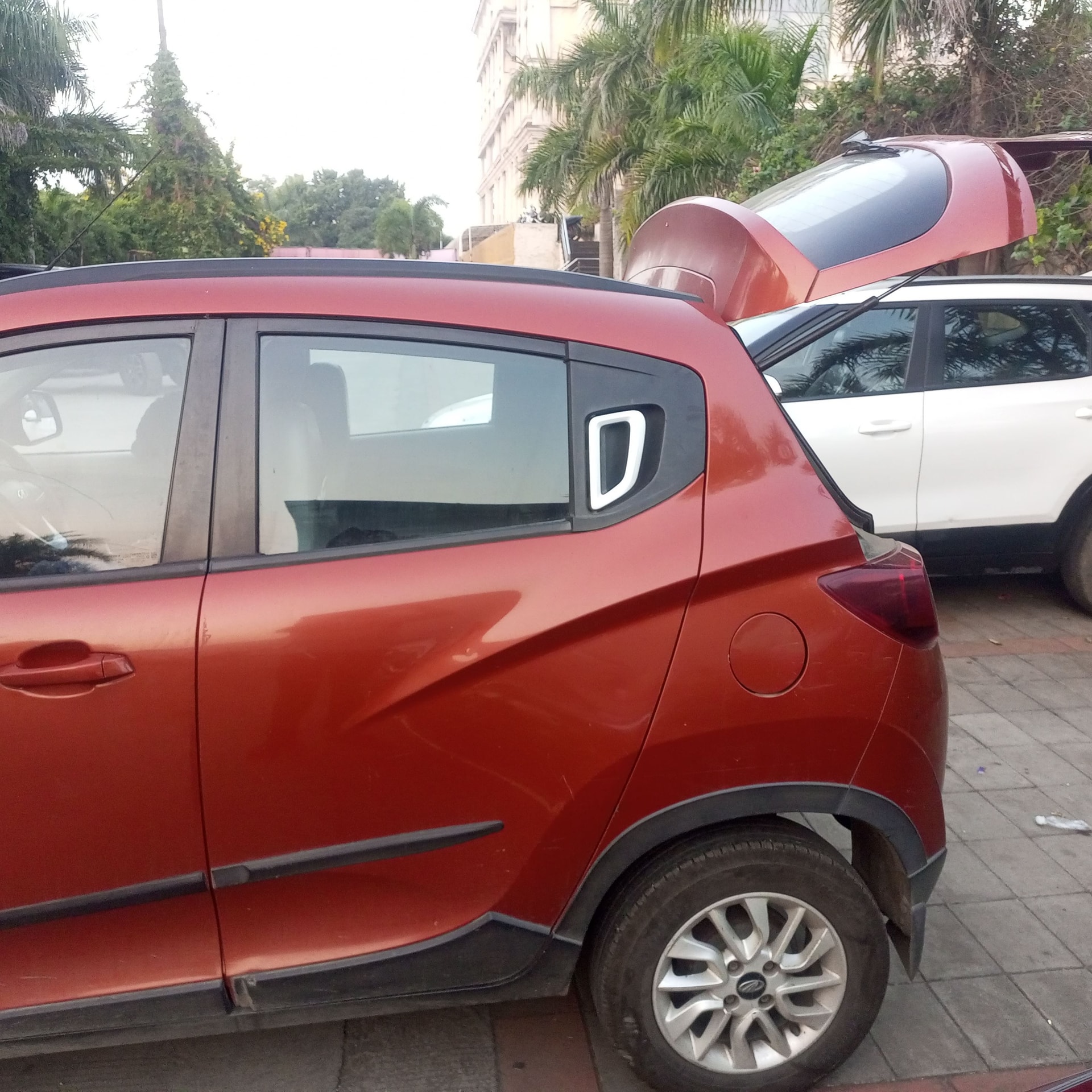 Used 2017 Mahindra KUV100 Used 2017 Mahindra KUV100