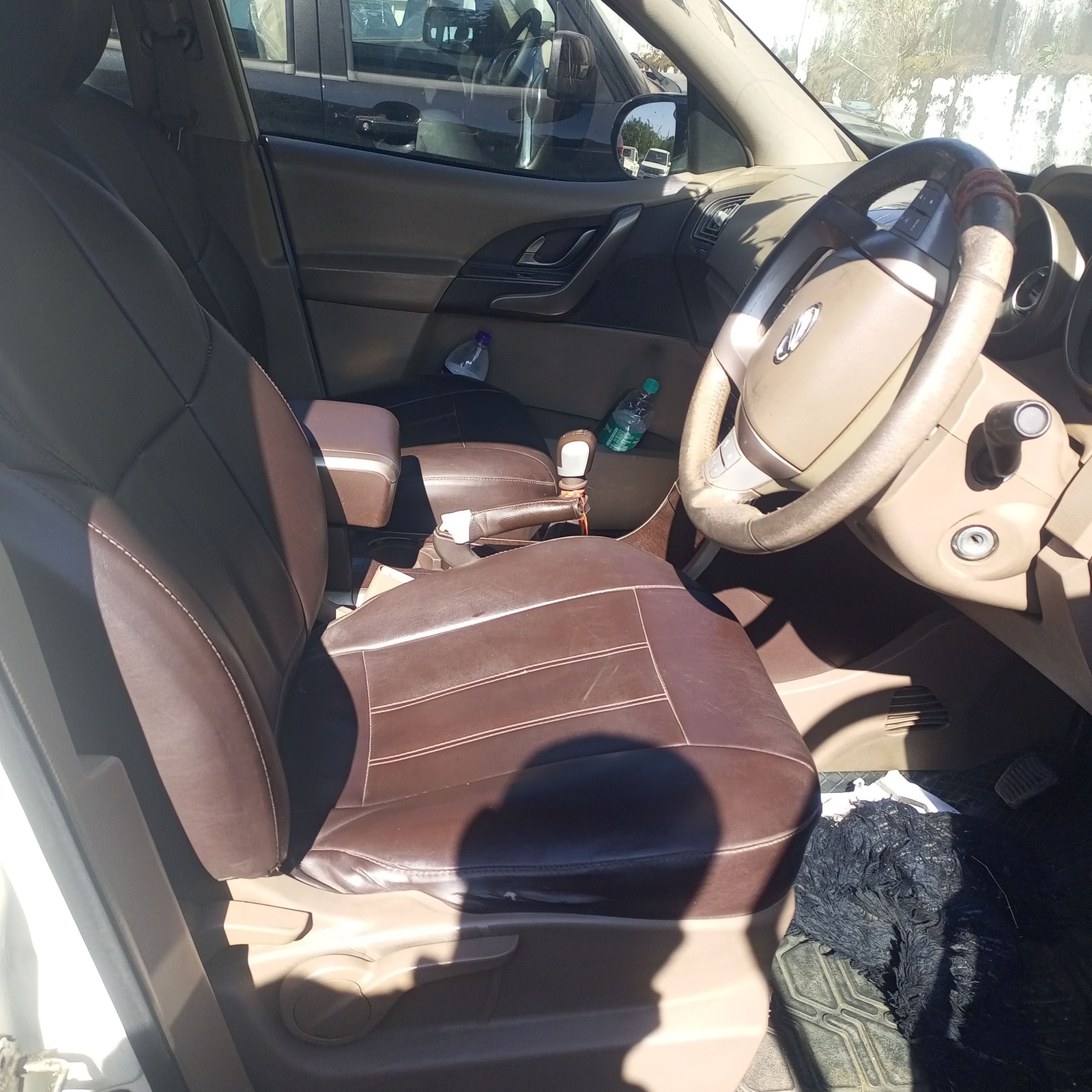 XUV500 image 16 XUV500 image 16