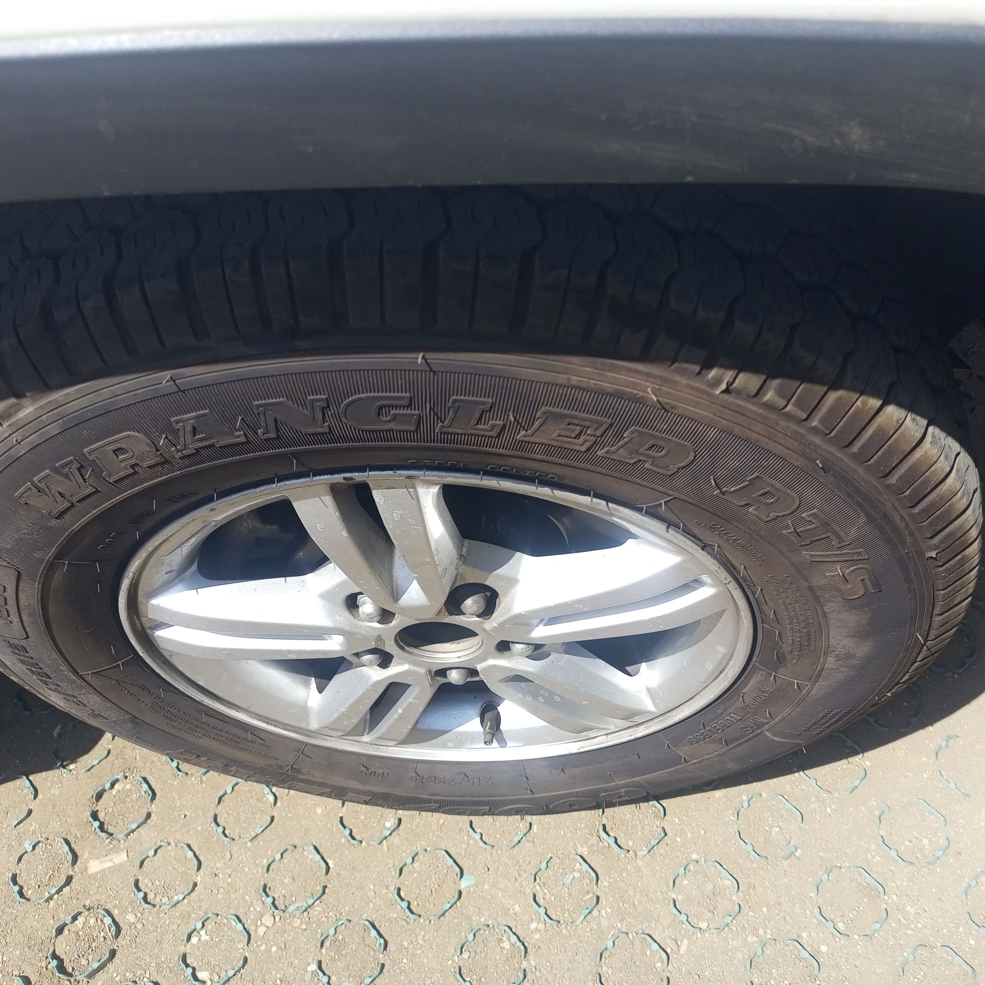 Used 2023 Mahindra Bolero Neo Used 2023 Mahindra Bolero Neo