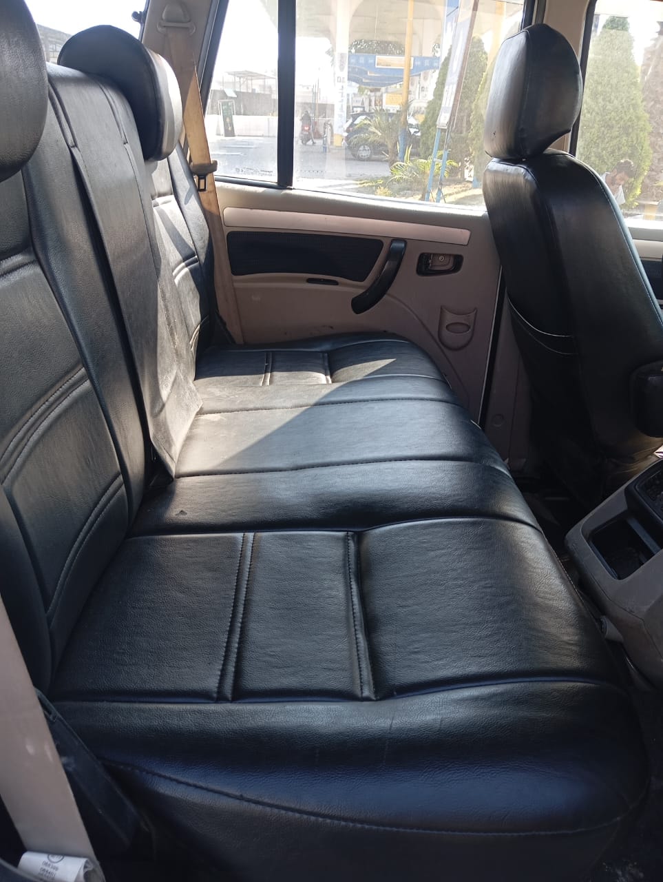 Scorpio image 11 Scorpio image 11