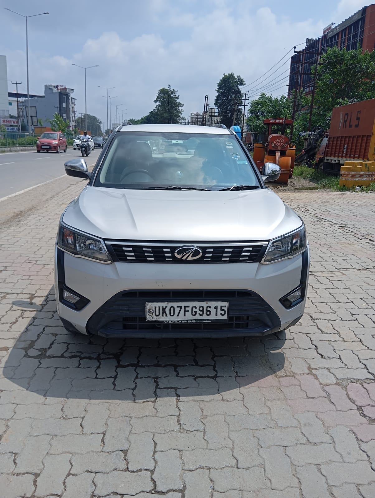 Used 2022 Mahindra XUV300 Used 2022 Mahindra XUV300