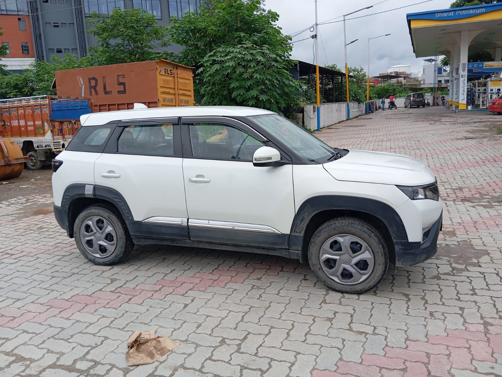 Brezza image 2 Brezza image 2