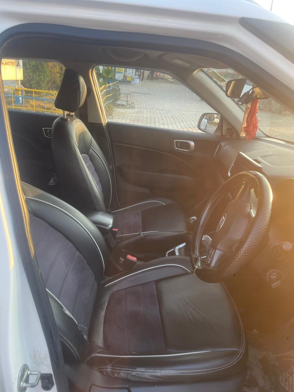 Used 2021 Hyundai Venue Used 2021 Hyundai Venue