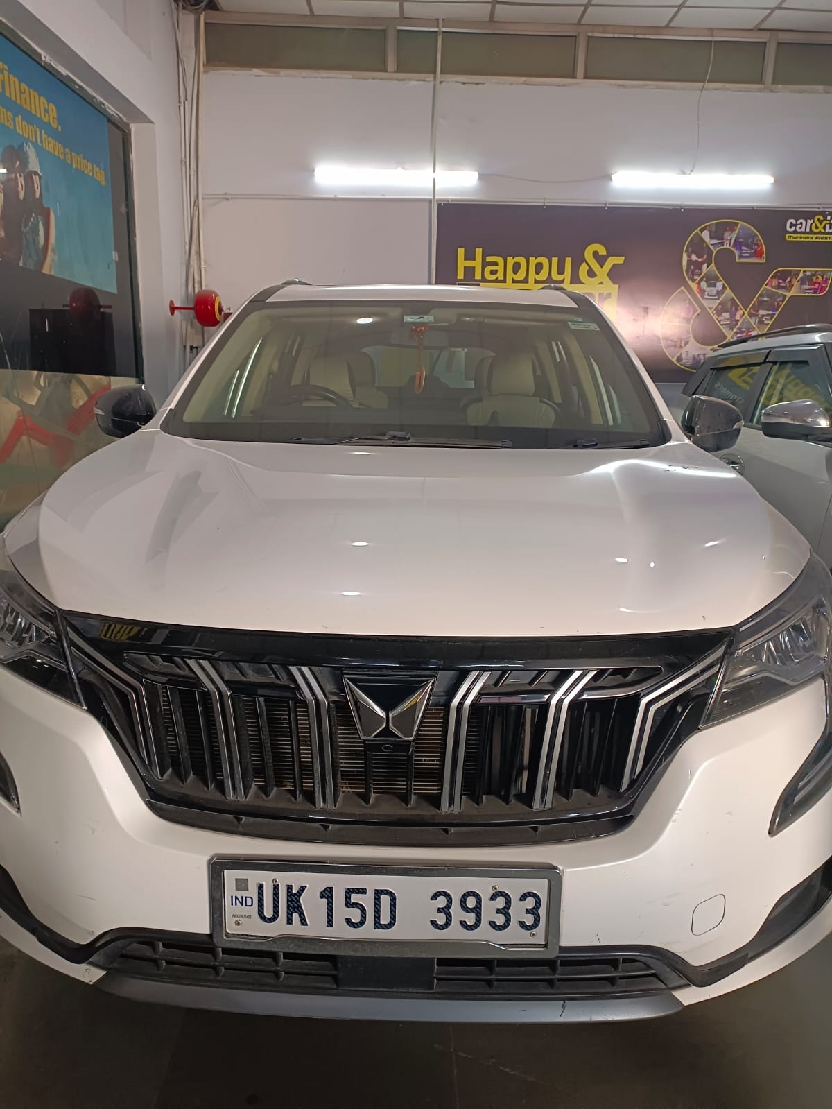 Used 2023 Mahindra XUV700 Used 2023 Mahindra XUV700