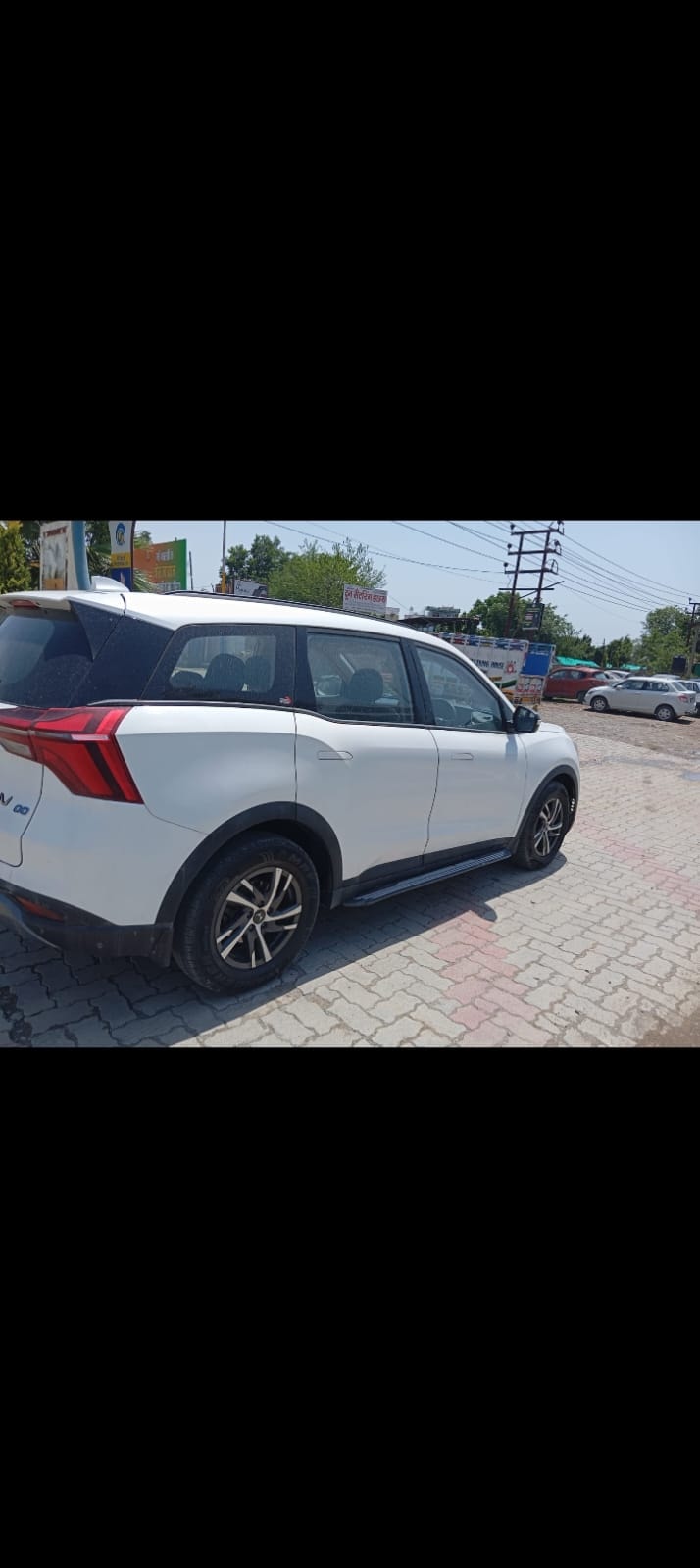 Used 2022 Mahindra XUV700 Used 2022 Mahindra XUV700