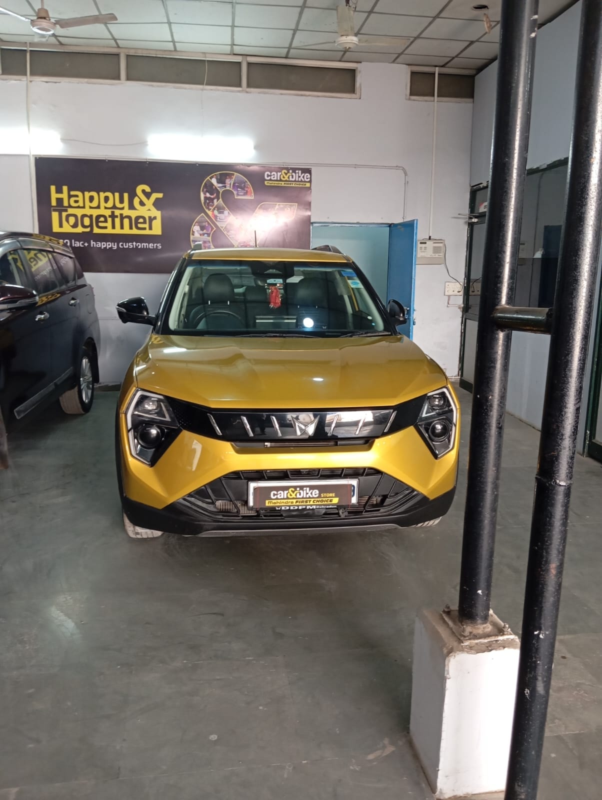 Used 2024 Mahindra XUV 3XO Used 2024 Mahindra XUV 3XO