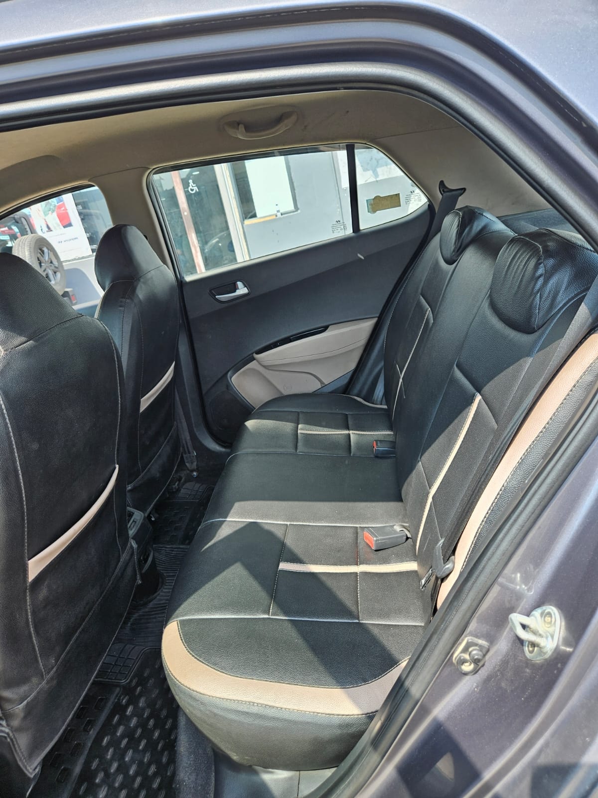 Grand i10 image 12 Grand i10 image 12