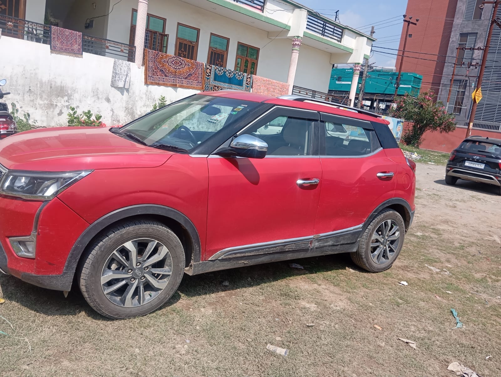 XUV300 image 2 XUV300 image 2