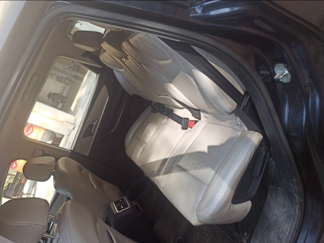 Used 2022 Mahindra XUV700 Used 2022 Mahindra XUV700