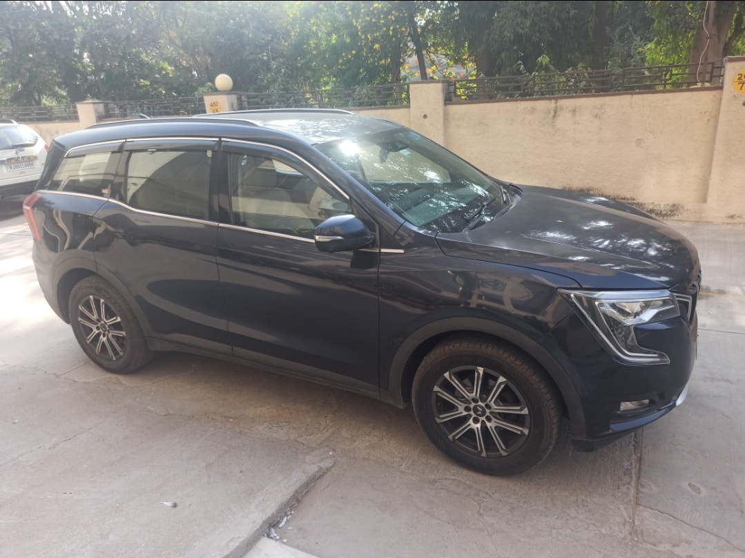 Used 2022 Mahindra XUV700 Used 2022 Mahindra XUV700