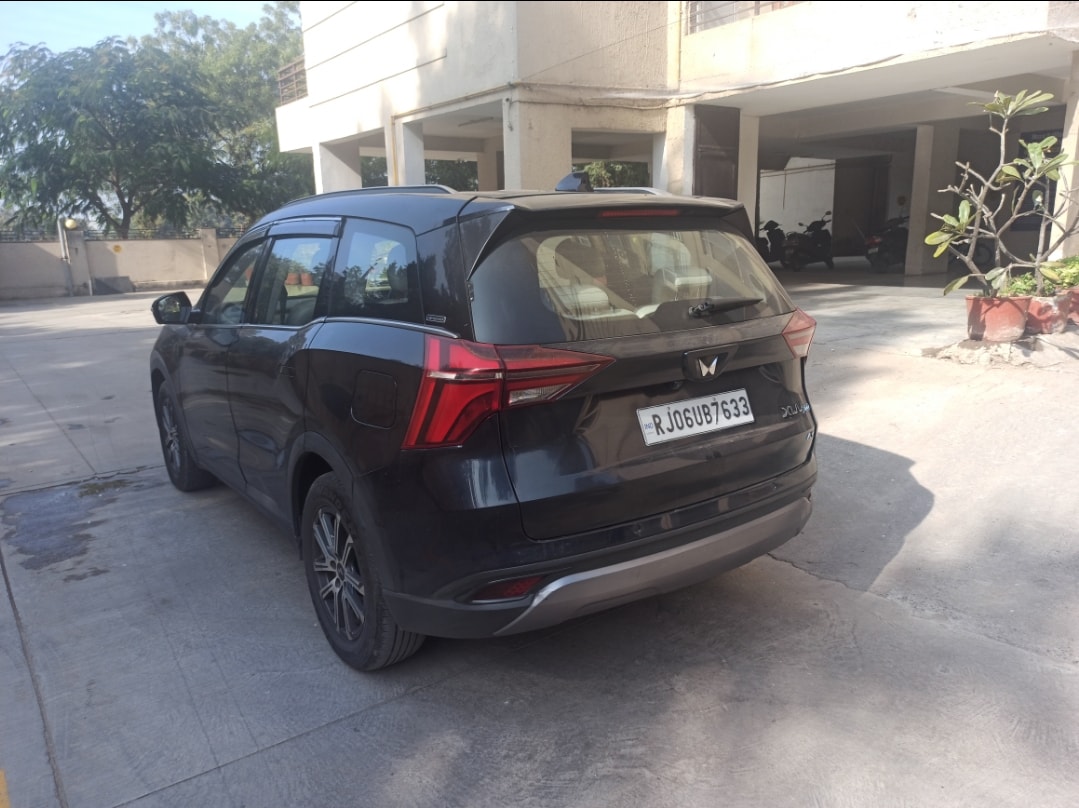 Used 2022 Mahindra XUV700 Used 2022 Mahindra XUV700