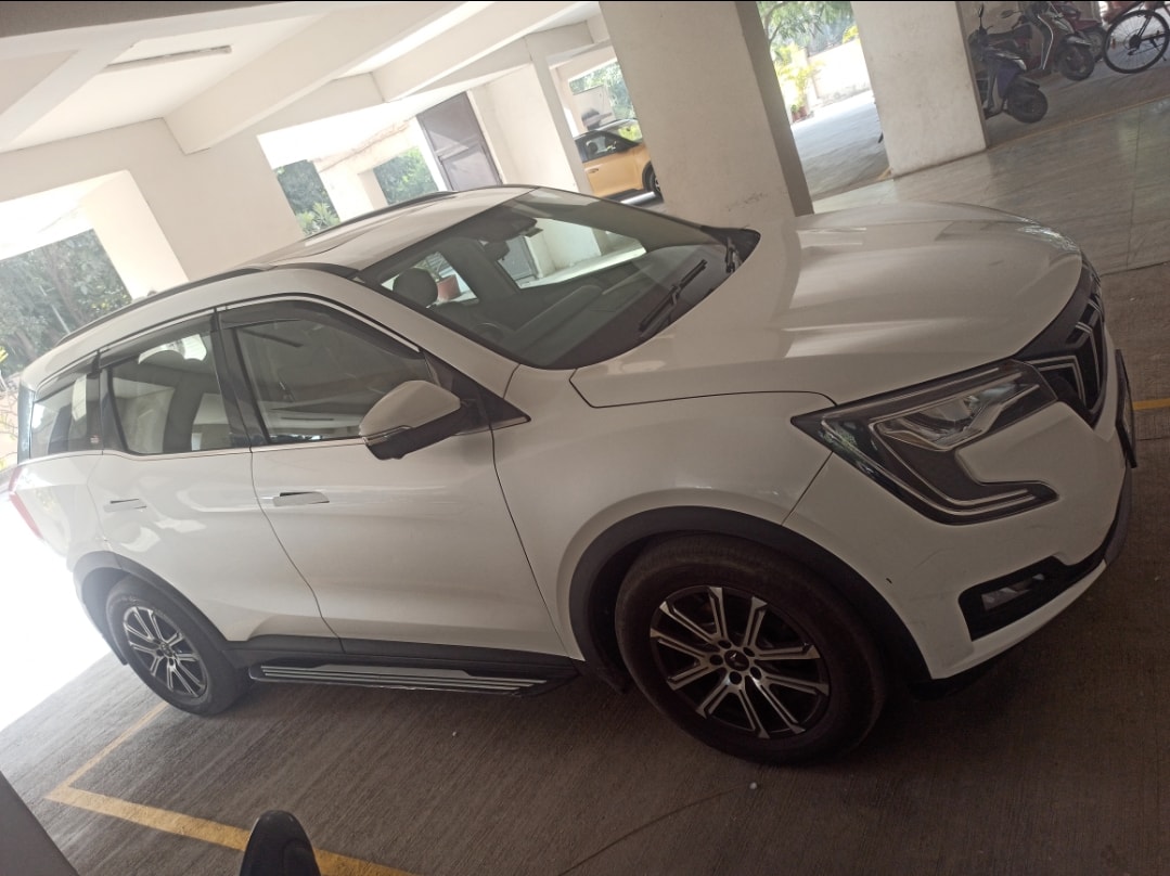 Used 2023 Mahindra XUV700 Used 2023 Mahindra XUV700
