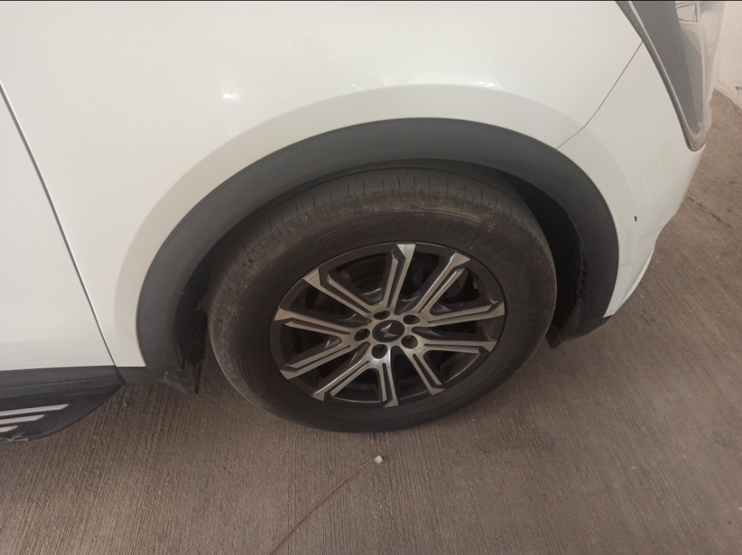 Used 2023 Mahindra XUV700 Used 2023 Mahindra XUV700