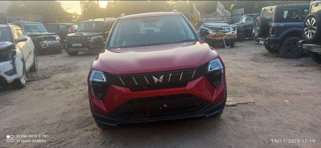 Used 2024 Mahindra XUV 3XO Used 2024 Mahindra XUV 3XO