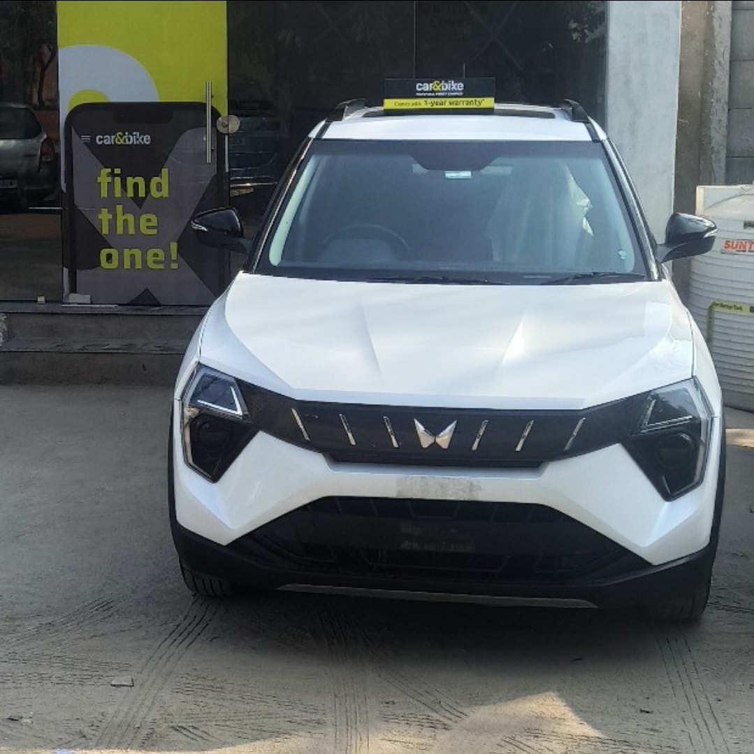 Used 2024 Mahindra XUV 3XO Used 2024 Mahindra XUV 3XO